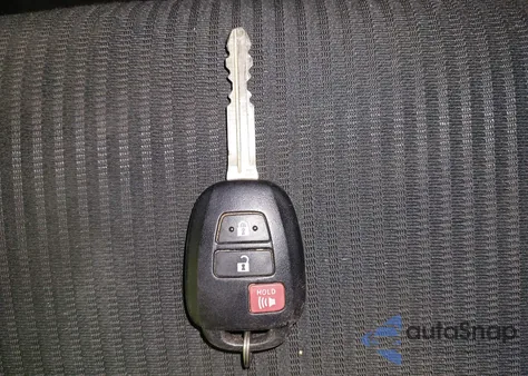 2018 Toyota Rav4 Le z USA, uszkodzony, nr VIN JTMBFREV0JD224587